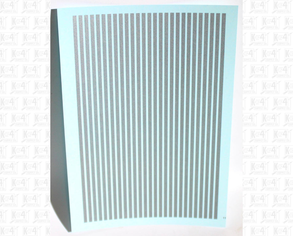 Narrow Straight Line Stripes