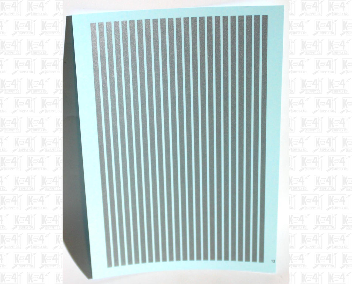 Narrow Straight Line Stripes