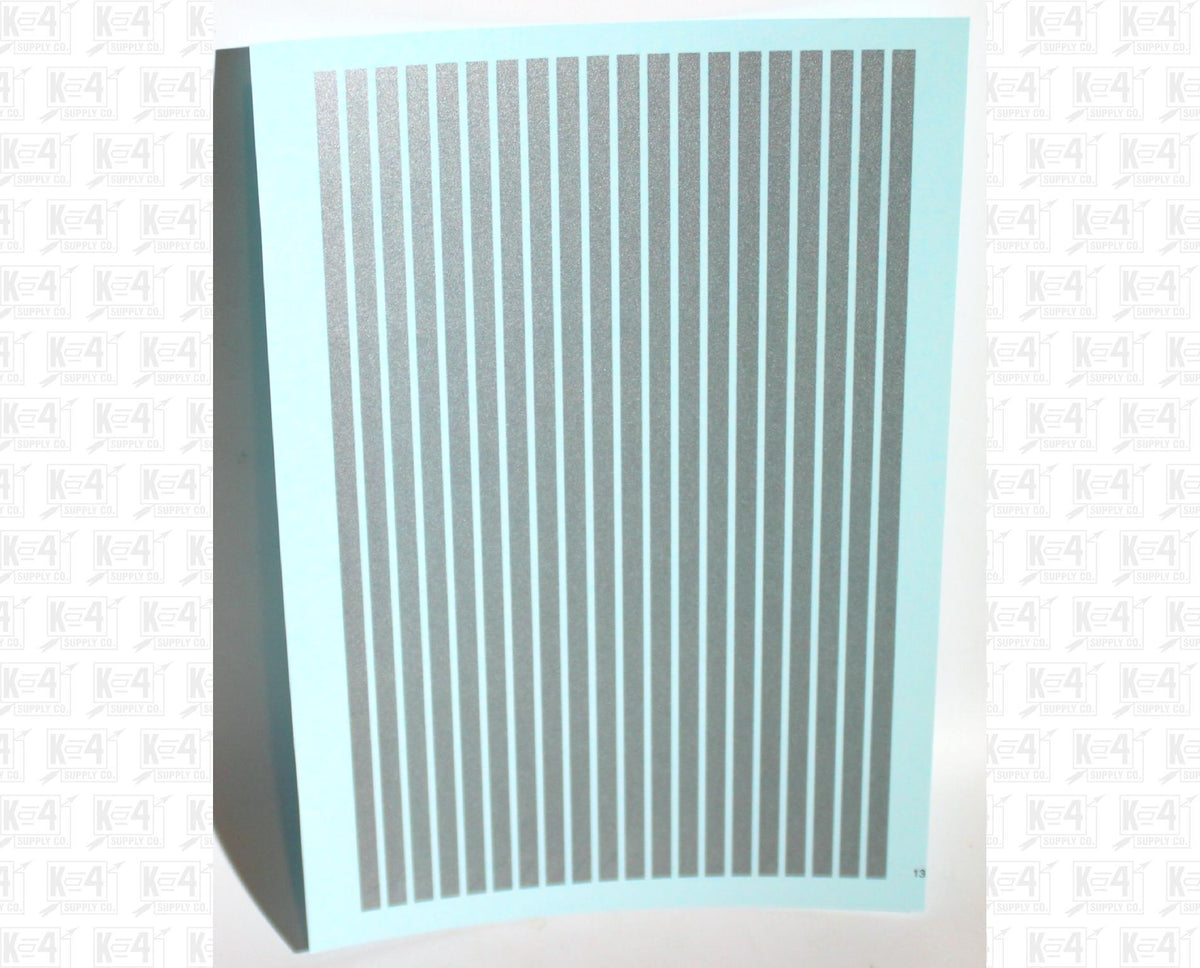 Narrow Straight Line Stripes