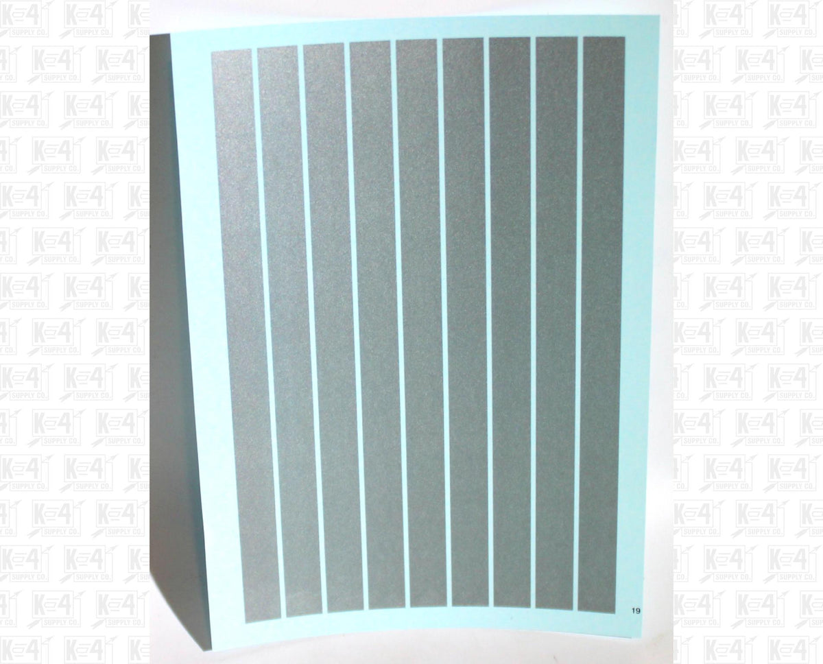 Wide Straight Line Stripes